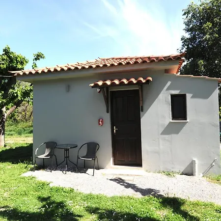 & Castle View 4* ميستراس