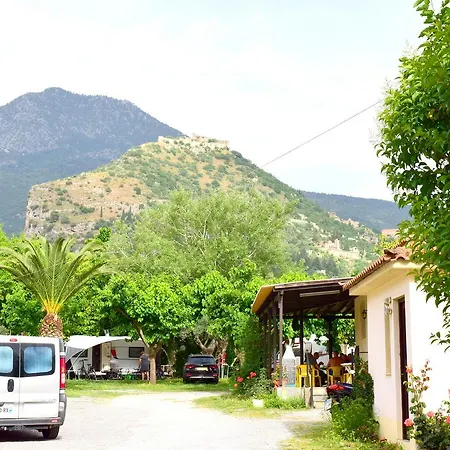 Κάμπινγκ & Castle View