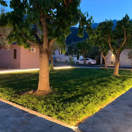 Κάμπινγκ & Castle View