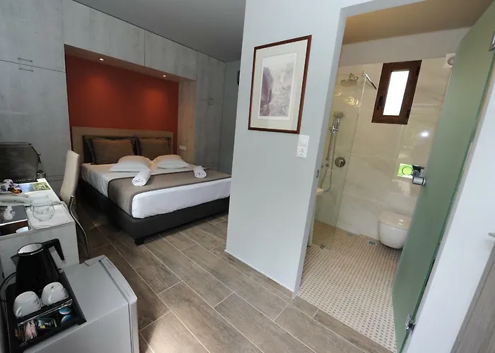 & Castle View 미스트라스