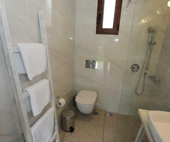 Camping & Castle View Mystras