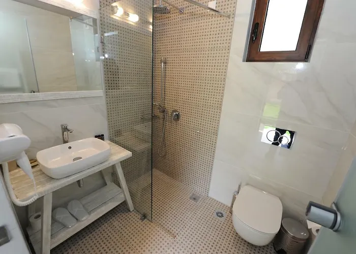 Camping & Castle View Mystras