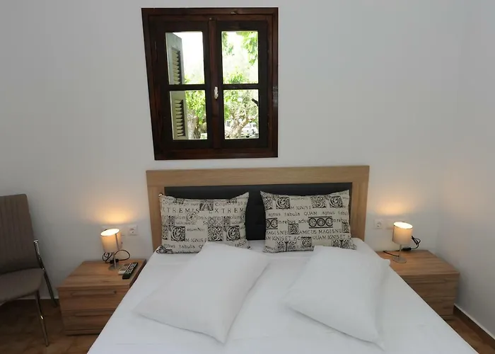 مكان تخييم & Castle View