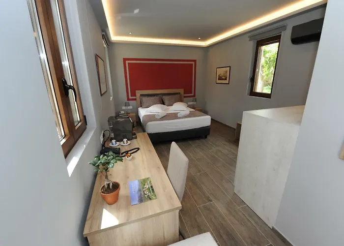 & Castle View ميستراس