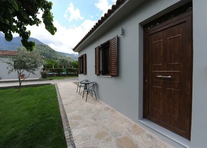 & Castle View مكان تخييم